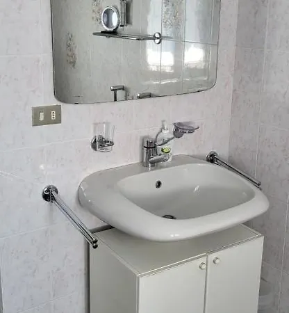 La Rosa E La Spina - Independent House With Garden, Dervio-Lake Como Дом отдыха