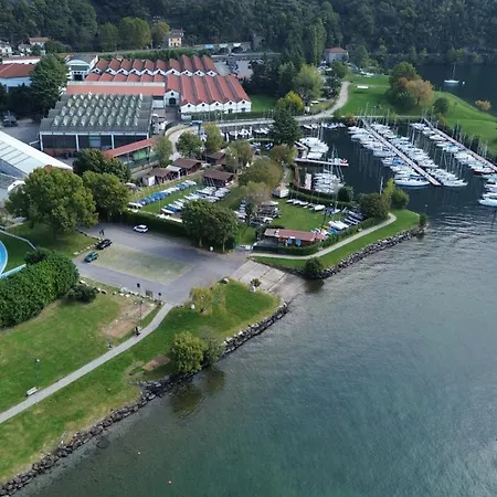 Semesterbostad La Rosa E La Spina - Independent House With Garden, Dervio-Lake Como Dervio