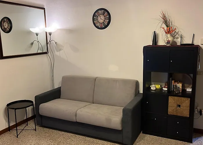 La Rosa E La Spina - Independent House With Garden, Dervio-lake