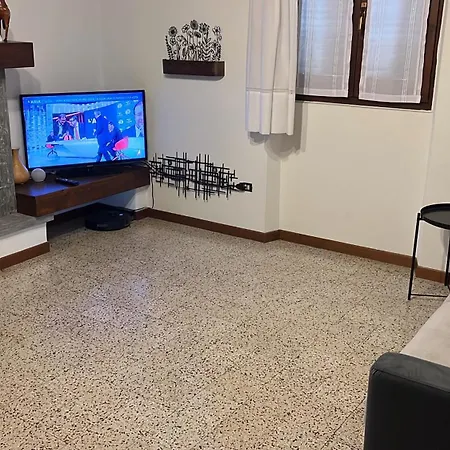 La Rosa E La Spina - Casa Indipendente Con Giardino - - Di Tatil Evi