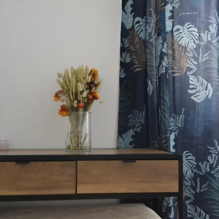 Ferienhaus La Rosa E La Spina, Independent & Rustic Garden Villa, 300m From *